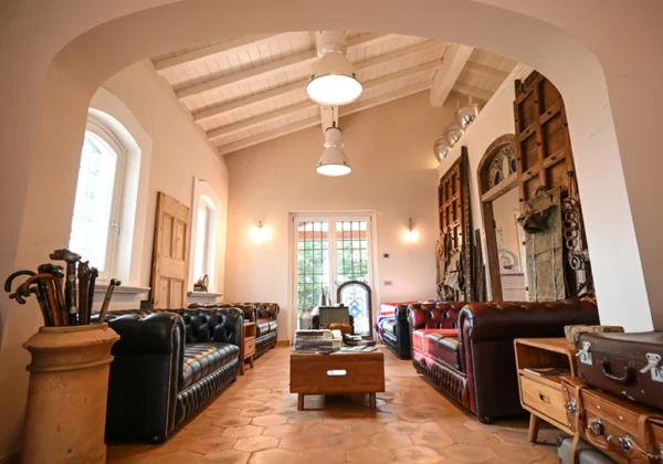 emporio-chesterfield-sede-latina-header