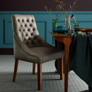 finchley-chair-p1-ambientata